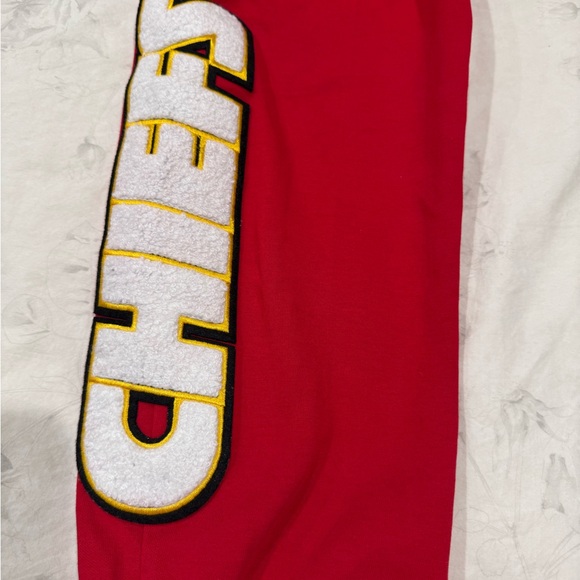 Kansas City Chiefs Joggers - Picture 2 of 6
